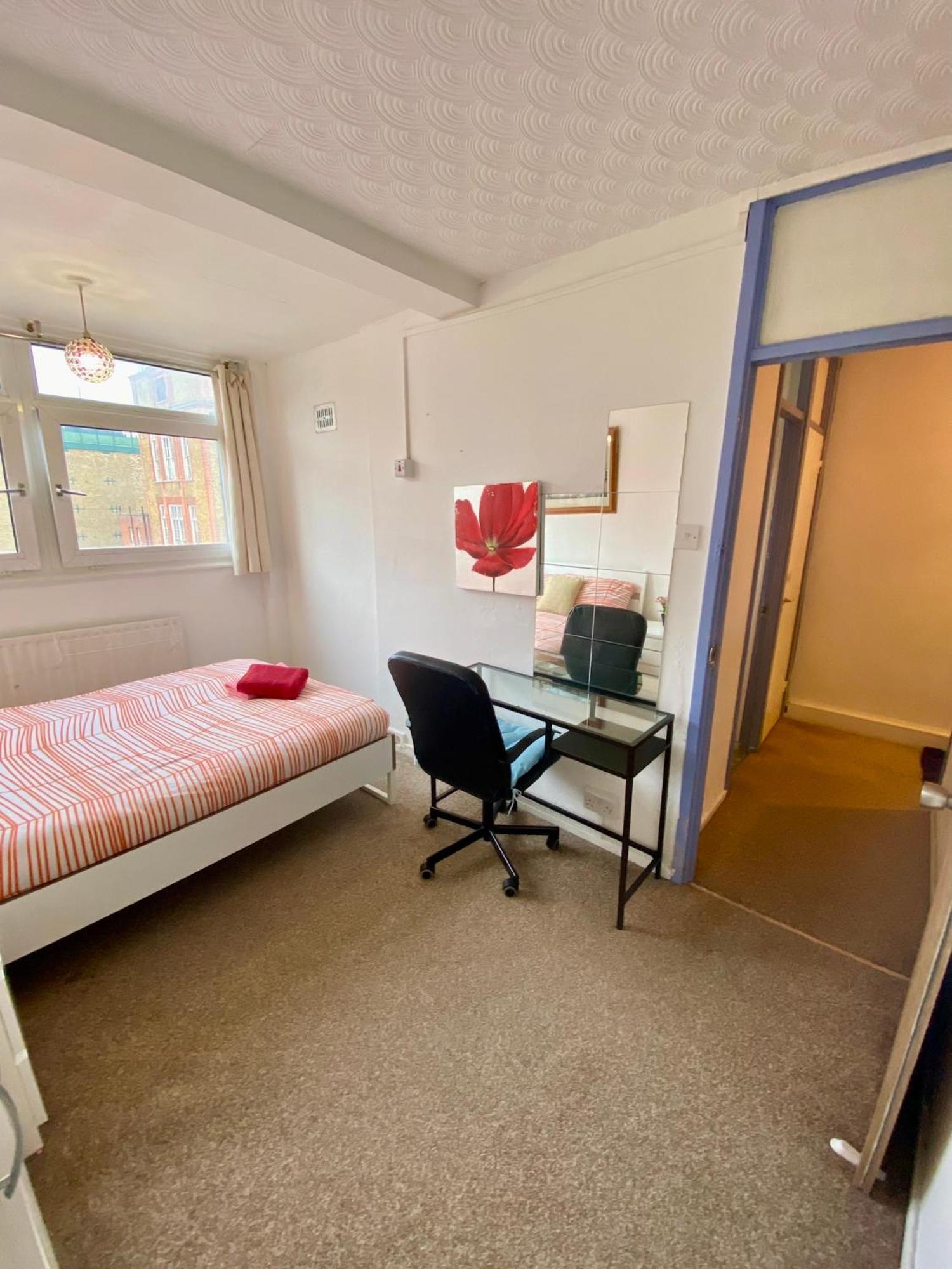 Cosy 3 Bed Apt, Old Truman Brewery! Brick Lane, London, E1 المظهر الخارجي الصورة
