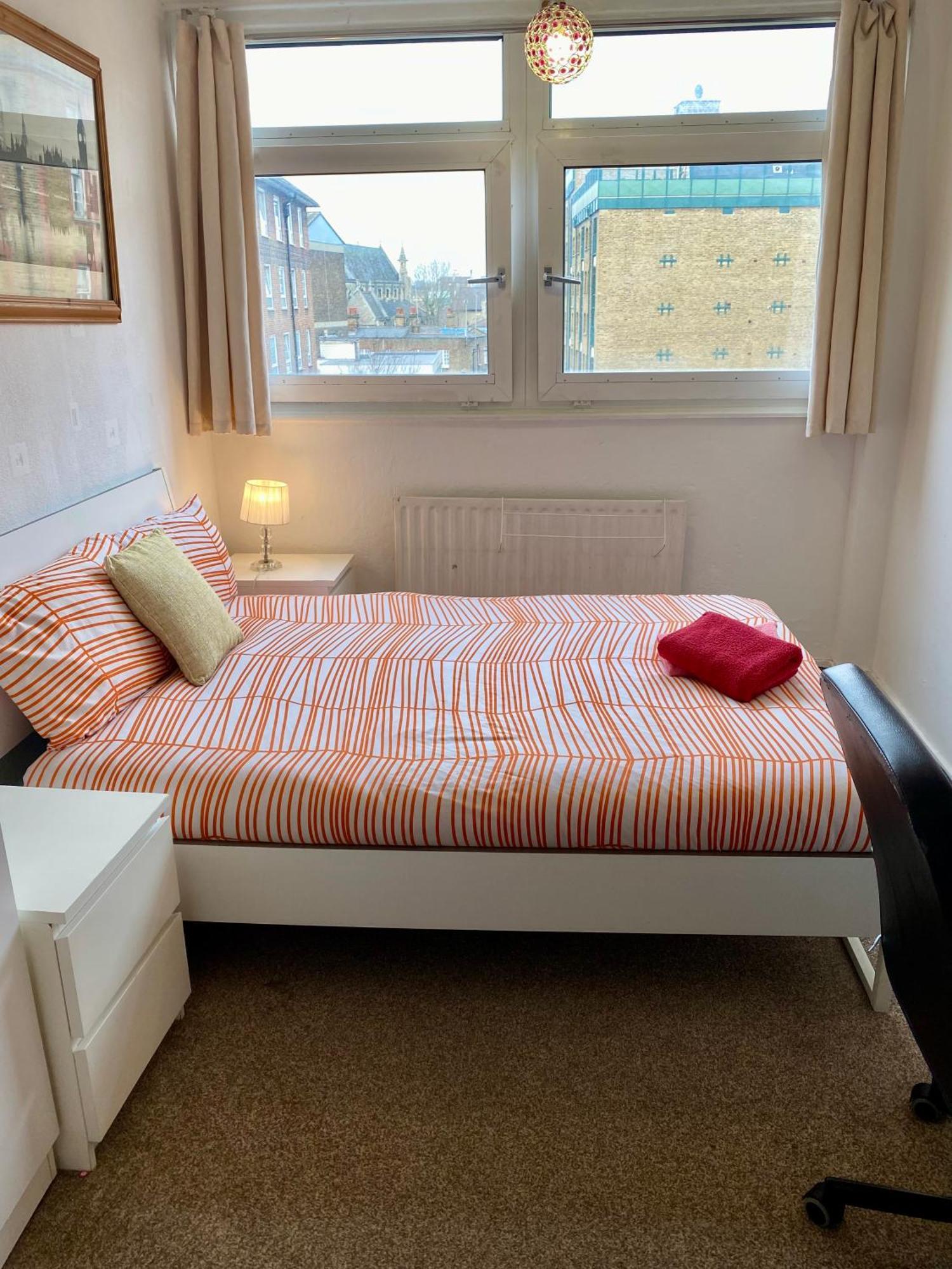 Cosy 3 Bed Apt, Old Truman Brewery! Brick Lane, London, E1 المظهر الخارجي الصورة