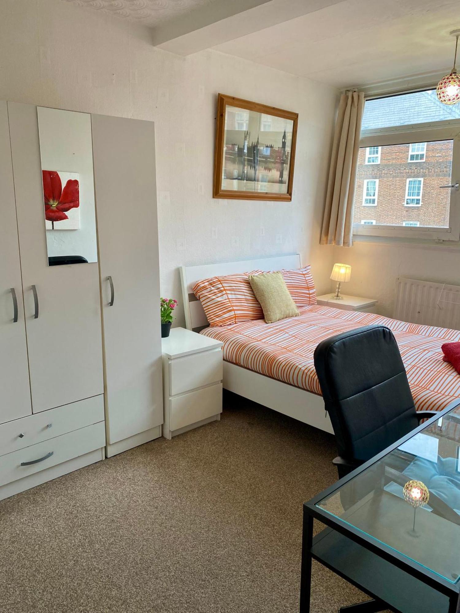 Cosy 3 Bed Apt, Old Truman Brewery! Brick Lane, London, E1 المظهر الخارجي الصورة